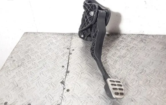 Clutch pedal