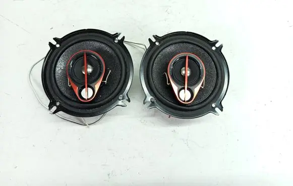 Volkswagen Golf V Front door speaker TSR1350S