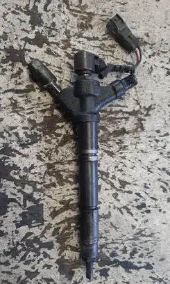 Lexus IS 220D-250-350 Fuel injector 7008FF00EB13 31000009A0