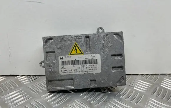 Volkswagen PASSAT CC Headlight ballast module Xenon 1K0941329 1307329120