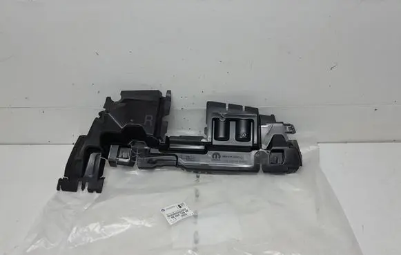 Opel Combo E Intercooler air guide/duct channel 9849412880