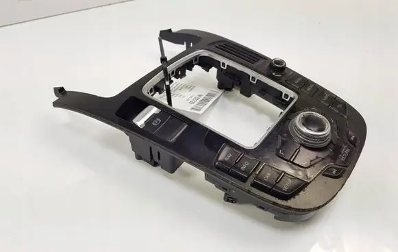 Audi A4 S4 B8 8K Central console control unit BT0919609