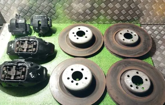 BMW X5M E70 Brake discs and calipers set 6789341 6789349 6789069