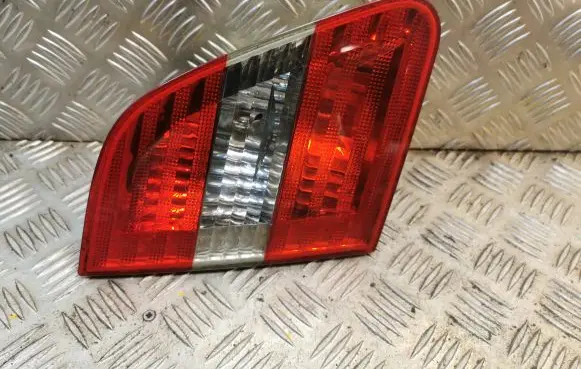 Mercedes-Benz B W245 Tailgate rear/tail lights 1698201564 A1698201564