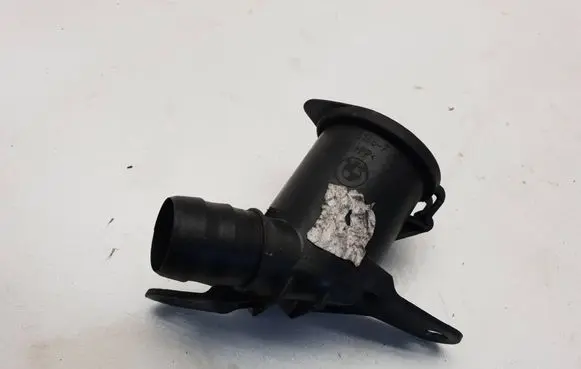 BMW 7 E65 E66 Window washer liquid tank fill tube 7009125 235576