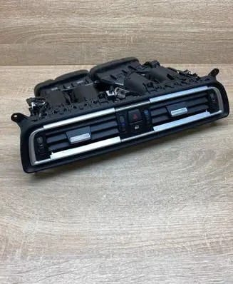 BMW 7 F01 F02 F03 F04 Dash center air vent grill 9115859