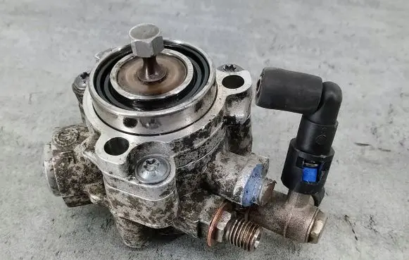 Opel Signum Fuel injection high pressure pump