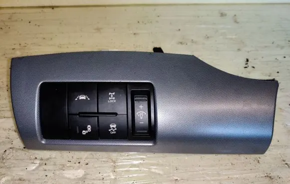 KIA Sorento Other switches/knobs/shifts 937102P665XCA
