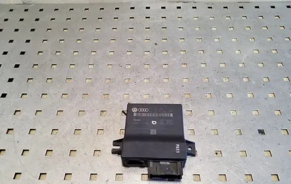 Audi Q7 4L Other control units/modules 4L0907468 4L0910468