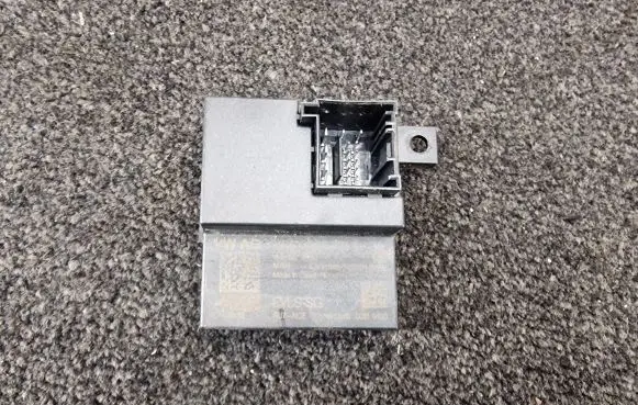 Audi A8 S8 D4 4H Steering rack control module 4H0907705J