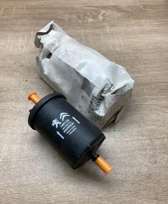 Peugeot 207 Fuel filter 1567C6 9647867780