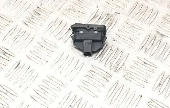 Volvo S40 Central locking switch button 30669957 03451500 30669958