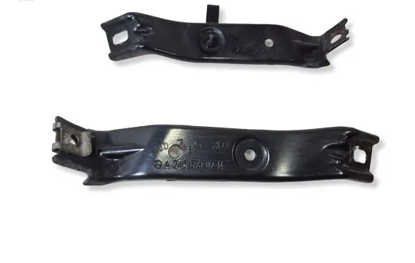 Mercedes-Benz B W246 W242 Fender mounting bracket A2466280214 A2466280114