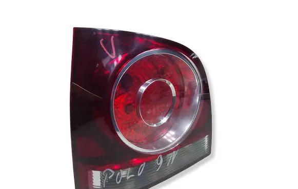 Volkswagen Polo IV 9N3 Rear/tail lights 147850KASACJA 147850