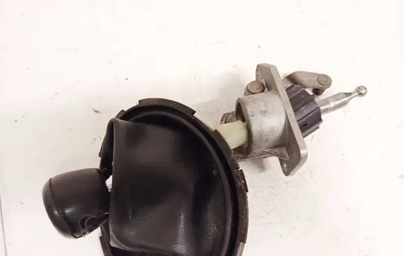 Chrysler Sebring (JS) Gear shifter/selector