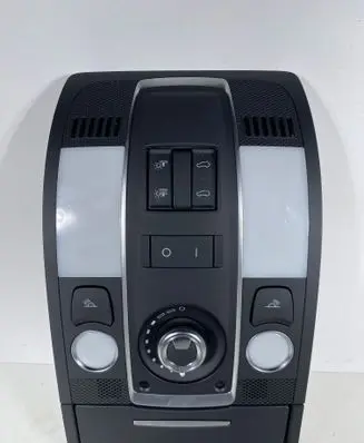 Audi Q7 4L Front seat light 4L0947135