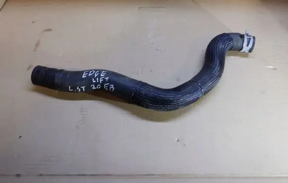 Ford Edge II Engine coolant pipe/hose