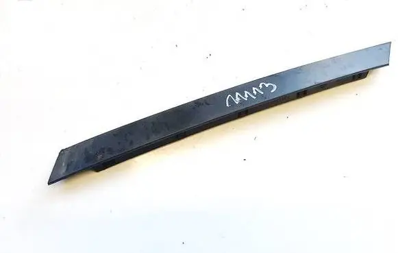 Peugeot 508 Front door glass trim molding 9682827177