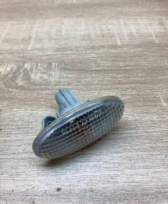 Mazda 6 Front fender indicator light P2829 135W