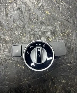 Mercedes-Benz E W212 Light switch A2129050551 10091531