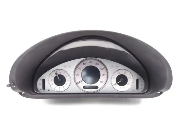 Mercedes-Benz CLK A209 C209 Speedometer (instrument cluster) A2095400147