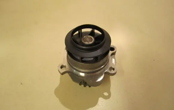 Skoda Superb B6 (3T) Water pump 03L121031B