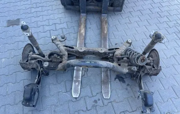 Volkswagen Sharan Rear axle beam with reductor 