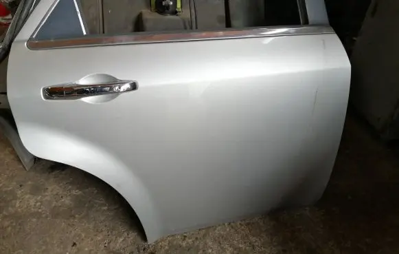 Chrysler 300 - 300C Rear door