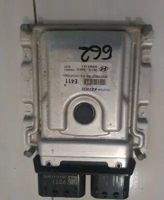 Hyundai i10 Engine control unit/module 3911504411 9001190371KC