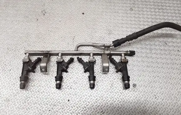 Opel Astra H Fuel injectors set 25343299
