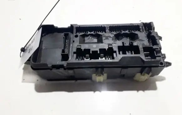 Mitsubishi Space Star Fuse box set MR318828