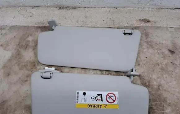 Mercedes-Benz C W205 Sun visor