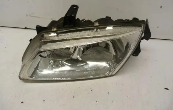 Nissan Almera N16 Headlight/headlamp