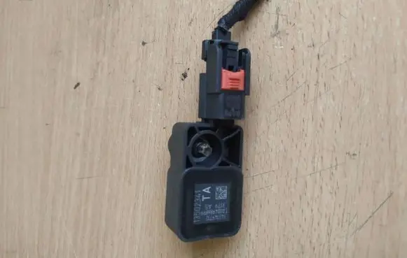 Opel Insignia A Airbag deployment crash/impact sensor 13502341