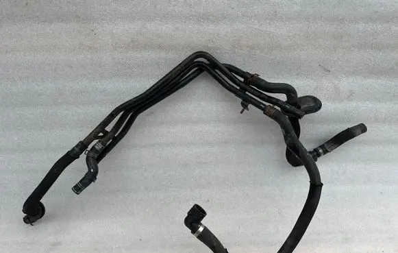 Audi A6 S6 C6 4F Engine coolant pipe/hose 4F0265235B 4f1265348d 4f0265387g