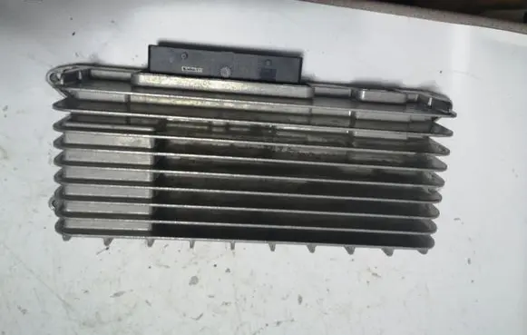 Audi A6 S6 C6 4F Sound amplifier 4F0910223K 4F0035223L