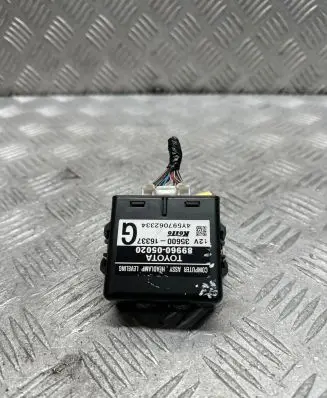 Toyota Avensis T250 Light module LCM 8996005020 3560016337 4Y597062334
