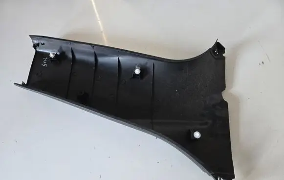 Nissan Leaf II (ZE1) (A) pillar trim 769163NL0A