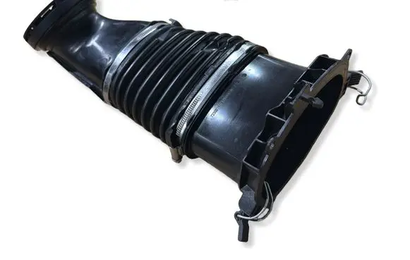 Mercedes-Benz CLS C257 Air intake duct part A6540980083