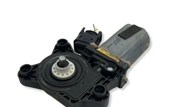 Mercedes-Benz S W220 Rear door window regulator motor 0536004901