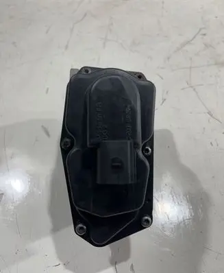 Audi A4 S4 B8 8K EGR valve 03L131501E