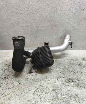 Porsche Macan (95B) Intercooler hose/pipe 95B145709A 95B145673F