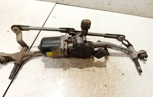 Citroen C3 Front wiper linkage and motor