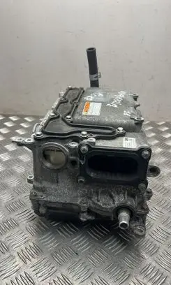 Lexus CT 200H Voltage converter inverter G920076030