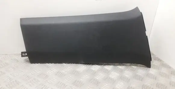 (B) pillar trim (bottom)