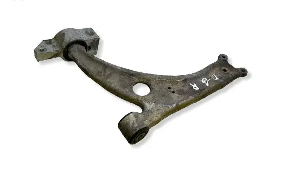 Volkswagen PASSAT B6 Front lower control arm/wishbone 3G0407153B
