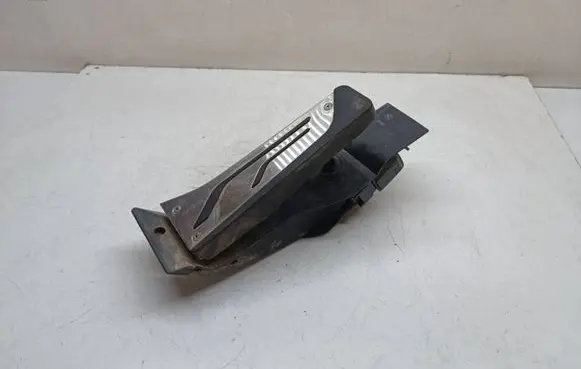 BMW X5 E70 Accelerator throttle pedal 6772645