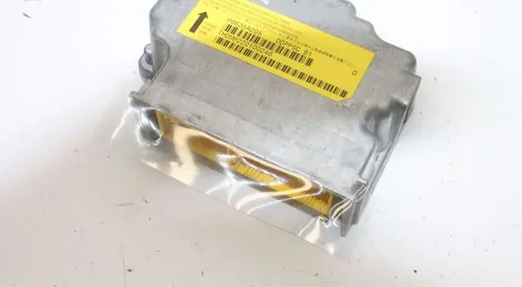 Mitsubishi Outlander Airbag control unit/module P8635A205