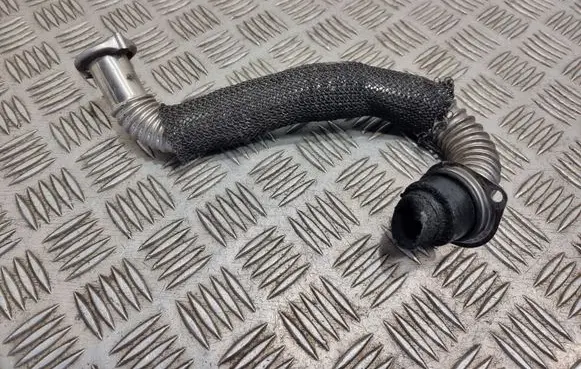 Ford C-MAX I EGR valve line/pipe/hose 9646996980