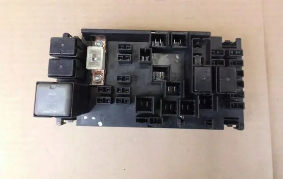 Subaru Forester SJ Fuse module 82241SG000